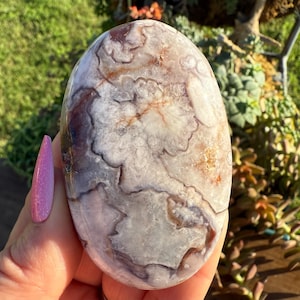Blue Flower Agate Palm Stone