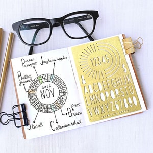 "Bullet Style Journal Schablone, Planer Schablone, Kalender Rad Alphabet Schablonen - passend für Tasche, Reisepass TN (CW S)