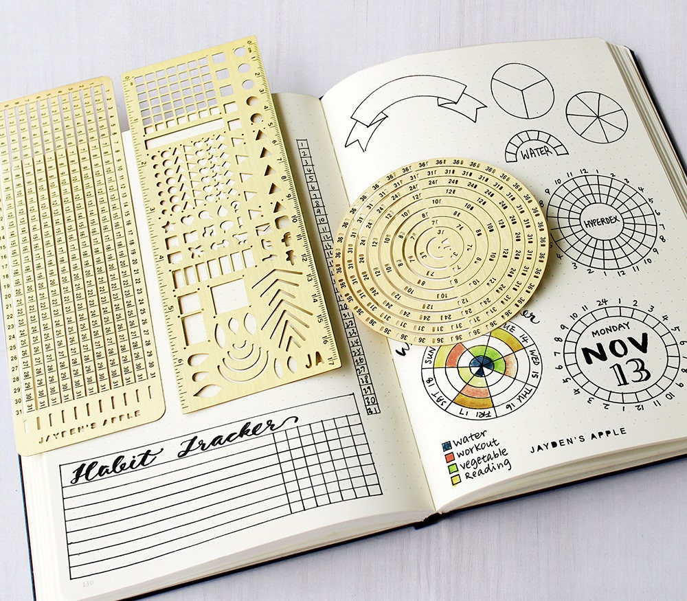 Bullet Journal Plastic Stencils - 8 stuks - Templates - Bladeren - Blad Bullet Journal Plastic Stencils - 8 stuks - Templates - Bladeren - Blad