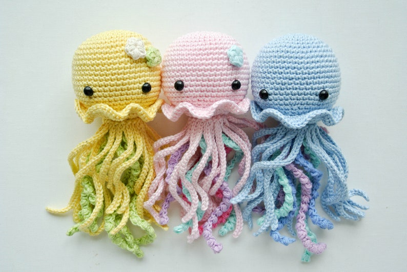 Crochet Jellyfish /Pattern/ PDF/English only/Amigurumi, Crochet Jellyfish, Jellyfish Toy, Newborn Toy, Plush Toy, Amigurumi image 3