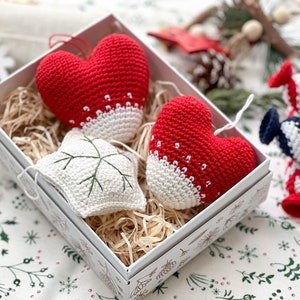 Crochet Christmas Ornaments: flashlight, gingerbread house, star, heart, glove, sock, candy and drum/Pattern/English only/PDF, Christmas image 3