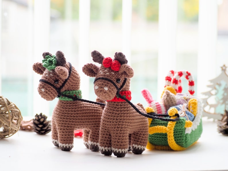 Crochet Christmas Reindeers with Sleigh /Pattern/PDF/English only/ Christmas ornaments, Christmas Tree Decoration, Christmas toys, Amigurumi image 2