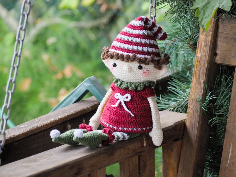 Crochet Christmas Elves Pattern PDF English Amigurumi image 7
