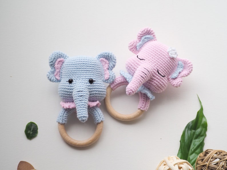 Crochet Elephant teethe/rattle/holder /Pattern/PDF/English, German only/ Amigurumi, Baby shower, Baby toy, Newborn, Plush toy, Newborn Toy image 10