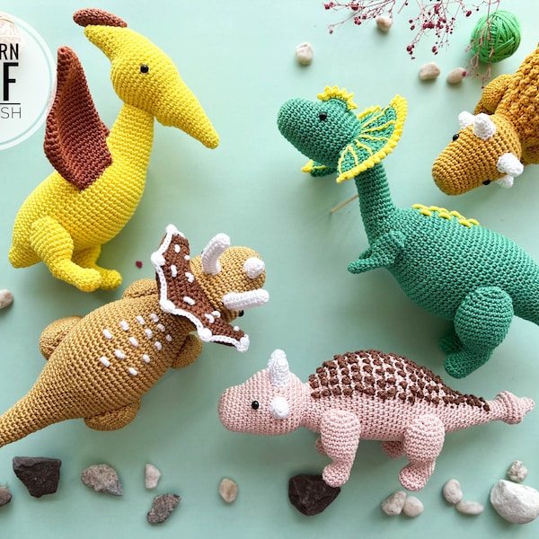 Dinosaurios de ganchillo: dilophosaurus, pterodáctilo, anquilosaurios y triceratops/Patrón/PDF/ Sólo inglés/ Amigurumi, Dinosaurios, Dinosaurios juguetes