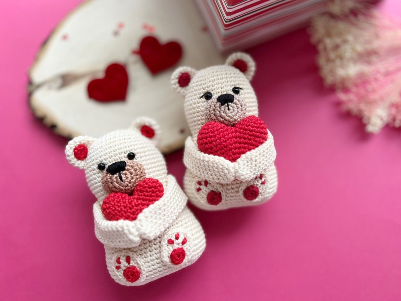 Crochet Valentines Bear /Pattern/PDF/English only/ Valentines toy, Valentines Bear, Amigurumi, Crochet Bear with Heart image 7