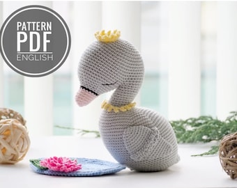 Crochet Swan Chloe /Muster/PDF/Englisch nur/ Amigurumi, Gehäkeltes Spielzeug, Schwan, Baby Spielzeug, Spielzeug für Neugeborene, Plüsch Schwan