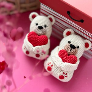 Crochet Valentines Bear /Pattern/PDF/English only/ Valentines toy, Valentines Bear, Amigurumi, Crochet Bear with Heart image 2