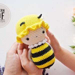 Crochet Lady Bee Pattern/PDF/English, German only/ Amigurumi, Bee pattern, Cute Bee toy, Plush toy