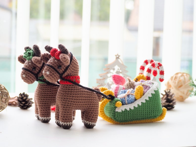 Crochet Christmas Reindeers with Sleigh /Pattern/PDF/English only/ Christmas ornaments, Christmas Tree Decoration, Christmas toys, Amigurumi image 1