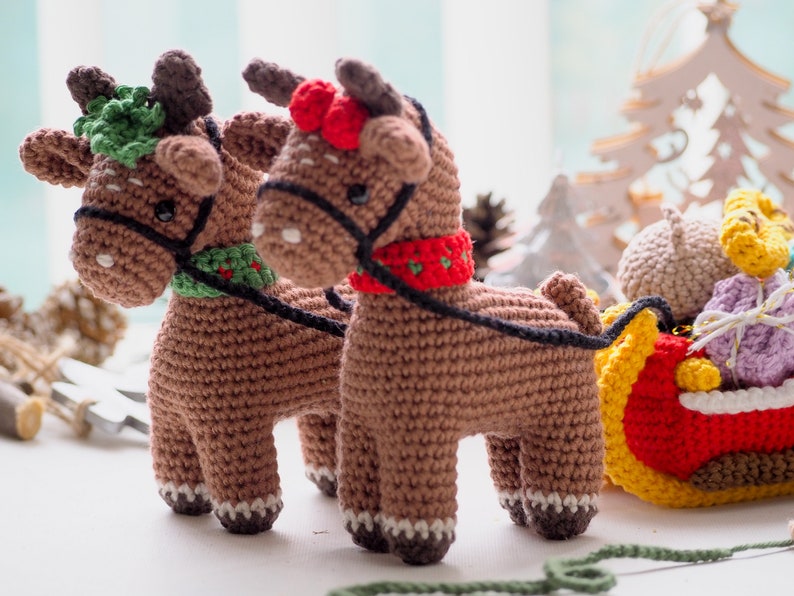 Crochet Christmas Reindeers with Sleigh /Pattern/PDF/English only/ Christmas ornaments, Christmas Tree Decoration, Christmas toys, Amigurumi image 4