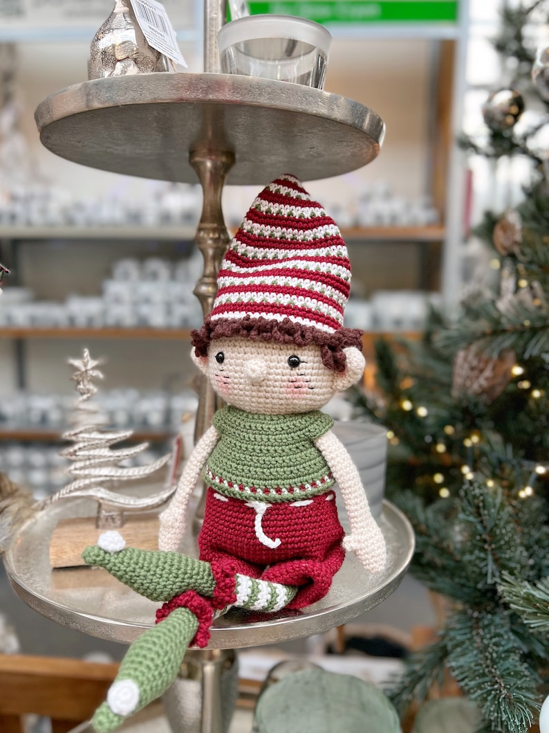 Crochet Christmas Elves Pattern, Christmas Doll (PDF) image 2