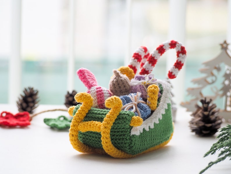 Crochet Christmas Reindeers with Sleigh /Pattern/PDF/English only/ Christmas ornaments, Christmas Tree Decoration, Christmas toys, Amigurumi image 7
