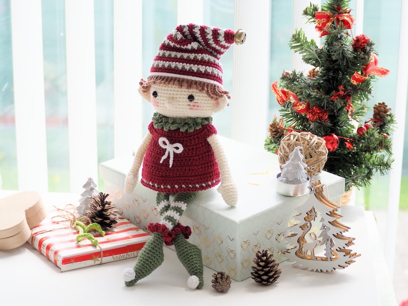 Crochet Christmas Elves Pattern, Christmas Doll (PDF) image 4