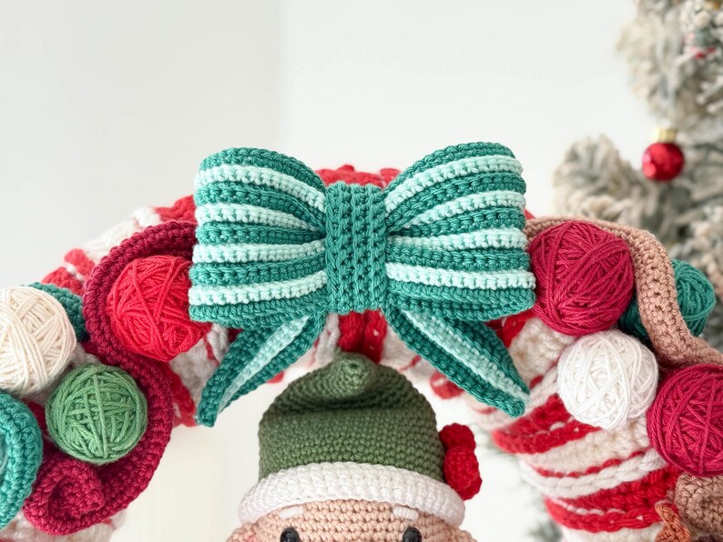 Crochet Christmas Wreath Pattern – Amigurumi Advent Decor (PDF) image 18