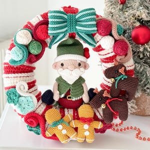 Crochet Christmas Wreath Pattern – Amigurumi Advent Decor (PDF) image 2
