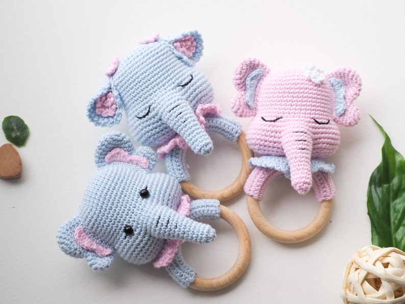 Crochet Elephant teethe/rattle/holder /Pattern/PDF/English, German only/ Amigurumi, Baby shower, Baby toy, Newborn, Plush toy, Newborn Toy image 6