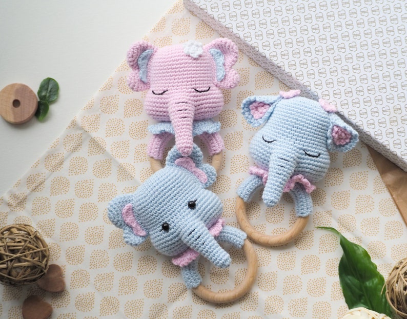 Crochet Elephant teethe/rattle/holder /Pattern/PDF/English, German only/ Amigurumi, Baby shower, Baby toy, Newborn, Plush toy, Newborn Toy image 7