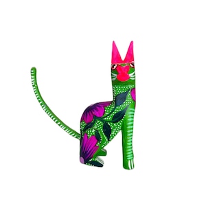 Alebrije, Mexican folk art, Oaxacan wood carving