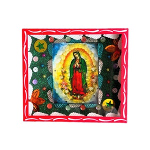 Virgen de Guadalupe nicho, Mexican shadow box, Mexican retablo