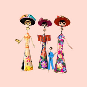 Day of the dead art, Mexican tin art, Mexican folk art, Catrina figurine