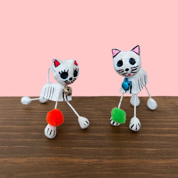 Day of the dead cat, day of the dead art, Mexican miniatures, skull cat