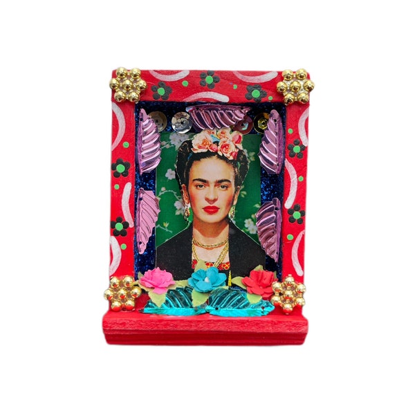Frida nicho, mexican shadow box, Mexican folk art, Mexican nicho