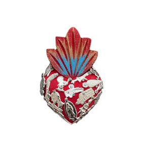 Mexican milagro heart, ex voto sacred heart with milagro charms