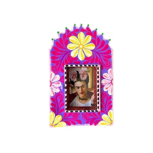 Mexican tin nicho, Mexican folk art, Mexican shadow box, tin art