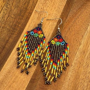 Huichol earrings, Mexican earrings, huichol jewelry, mexican jewelry
