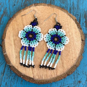 Huichol earrings, Mexican earrings, huichol jewelry, mexican jewelry
