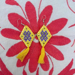 Mexican earrings, huichol earrings, Mexican jewelry