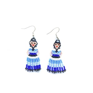 Huichol earrings, Mexican earrings, mexican jewelry