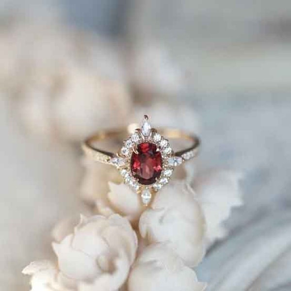 Bague de fiançailles rubis vintage, bague rubis pour femme, bague minimaliste en or 14 carats, bague en pierre brute, cadeau pour elle, cadeau de la Saint-Valentin