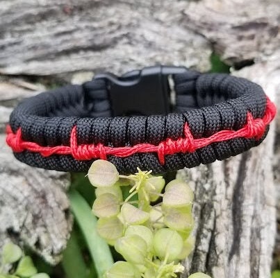 Thin Red Line Barbed Wire 550 Paracord Bracelet Firefighter 