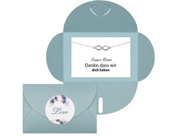 Super-Oma, Danke sagen, Infinity Armband in silber, gold oder roségold, Umschlag in hellblau, Love Sticker, Enkel, Enkelin, Geschenk für Oma