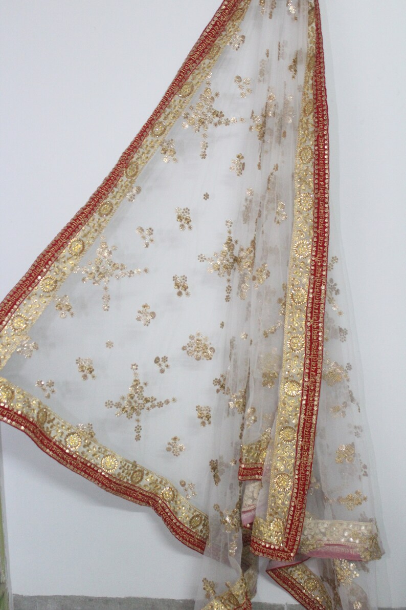 White Bridal Dupatta Gujarati Bridal Dupatta Indian Dupatta Etsy