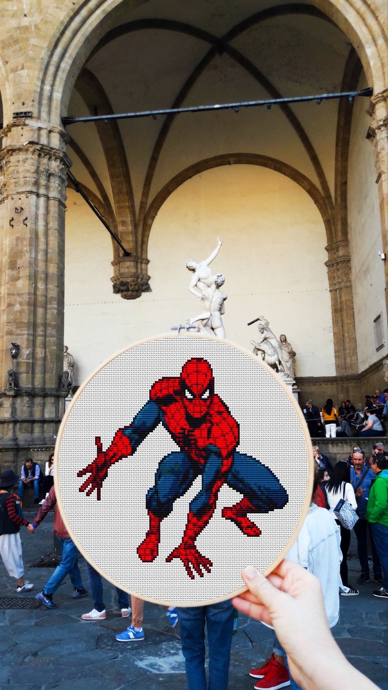 Spiderman Cross Stitch Pattern PDF, 117 x 104 Stitches, 10 DMC Colors image 2