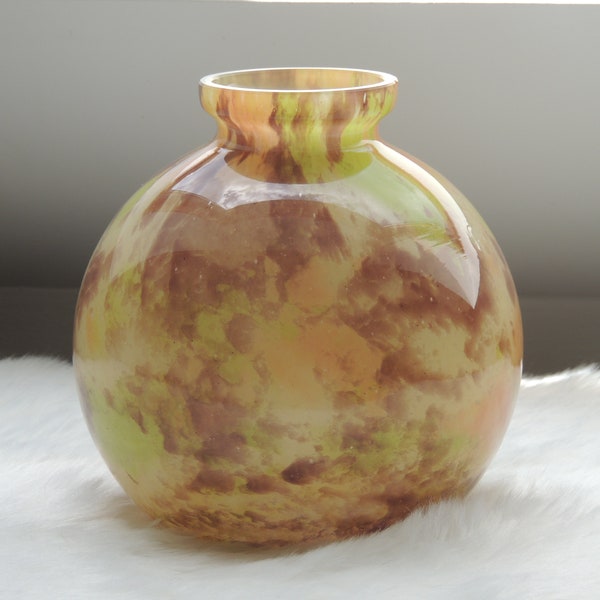 Très beau vase boule en pâte de verre souffle décor marmoréen nuagé  Legras Pantin, Clichy
