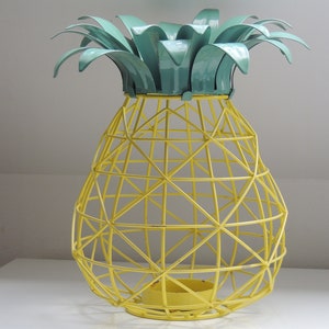 Wired candlestick Bouchara collection in the shape of a yellow and green pineapple ref/ 176