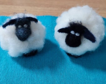 Cute sheeps,wool natural desk table decor,handmade natural home, shelf decor,felt sheep ornament, Valentine love gift