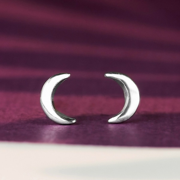 925 Sterling Silver Moon Stud Earrings - Moon Studs In Silver