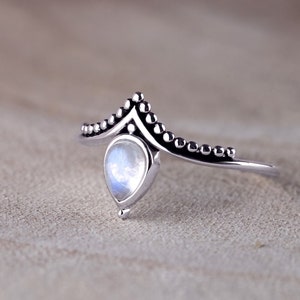925 Sterling Silver Boho Chevron Ring Set With Rainbow Moonstone