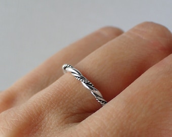 Bague Minimaliste en Argent Massif 925/1000e - Bague empilable