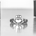 925 Sterling Silver Claddagh Ring - Irish Engagement Ring In Silver - Love Friendship Symbol