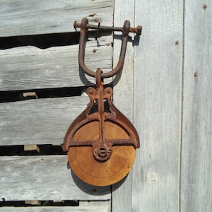 Old Pulley Hook 