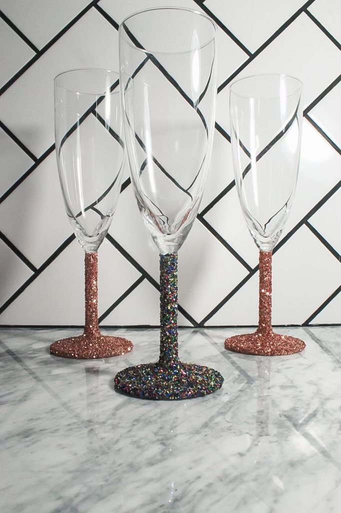 Crystal Champagne Glass Set (6), Leaf Pattern – Peyton Kane Home