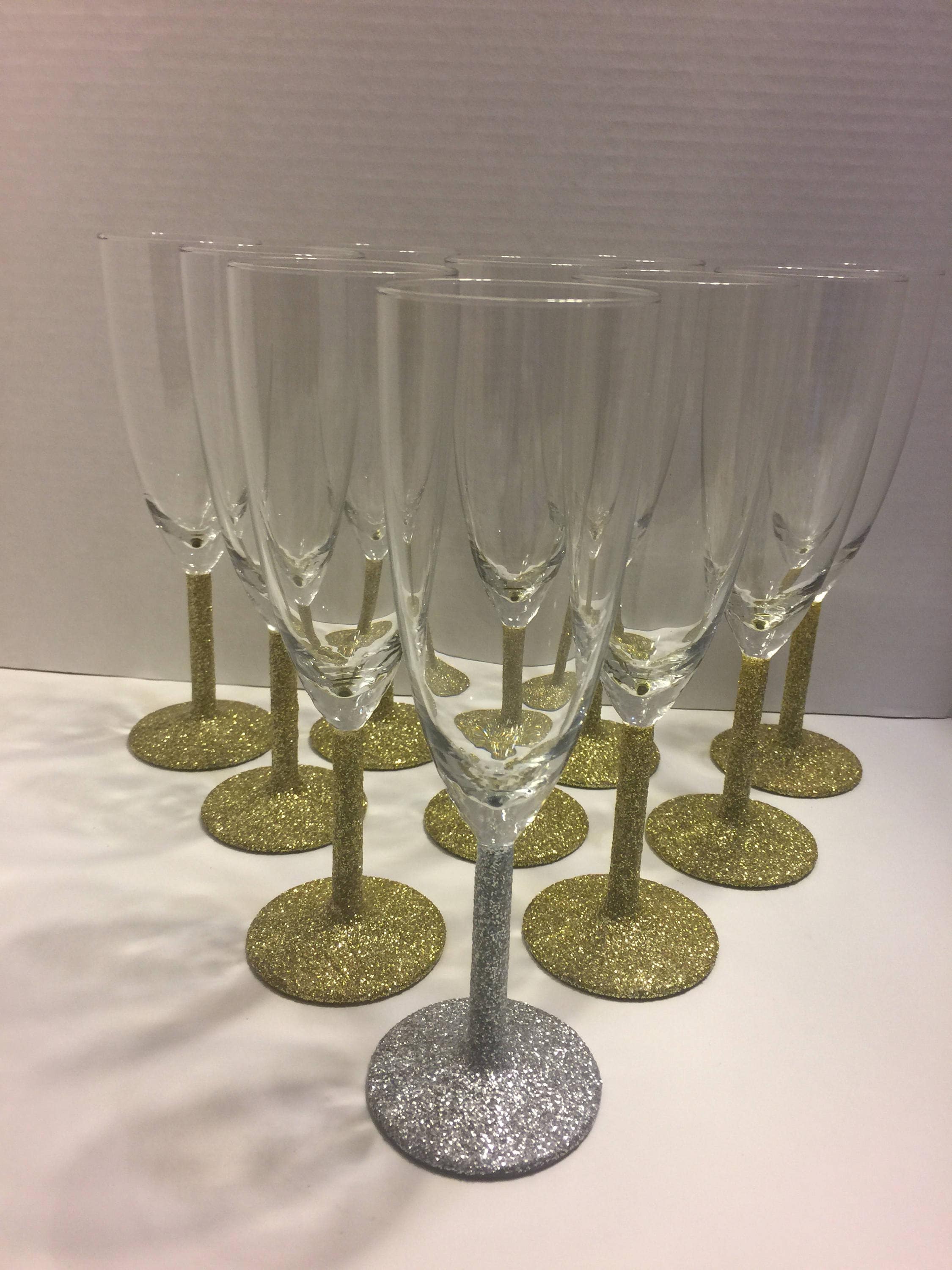 Champagne Flutes - Modern Crystal Mimosa Glasses (6 Oz) for Sparkling Wine  - Slanted Champagne Glasses Set of 4 - Birthday Gifts for Men - Christmas G  for Sale in North Brunswick Township, NJ - OfferUp