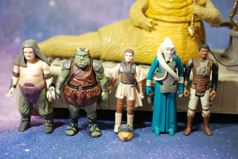 Vintage Star Wars Jabba the Hutt Playset and 5 Action Figures from the Return of the Jedi by Kenner
