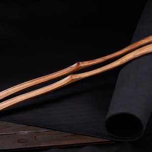 31 Inch Long Wooden Shoe Horn Shoehorn With Leather String for Hanging